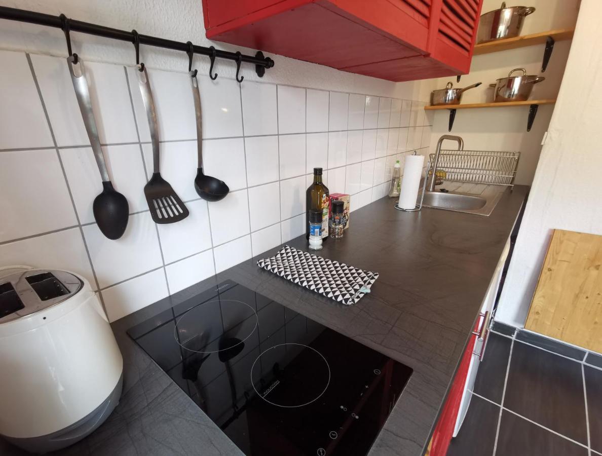 Kleines Studio Am Uni-Campus - Perfekt Fuer Junge Unternehmungslustige Dresden Exteriör bild